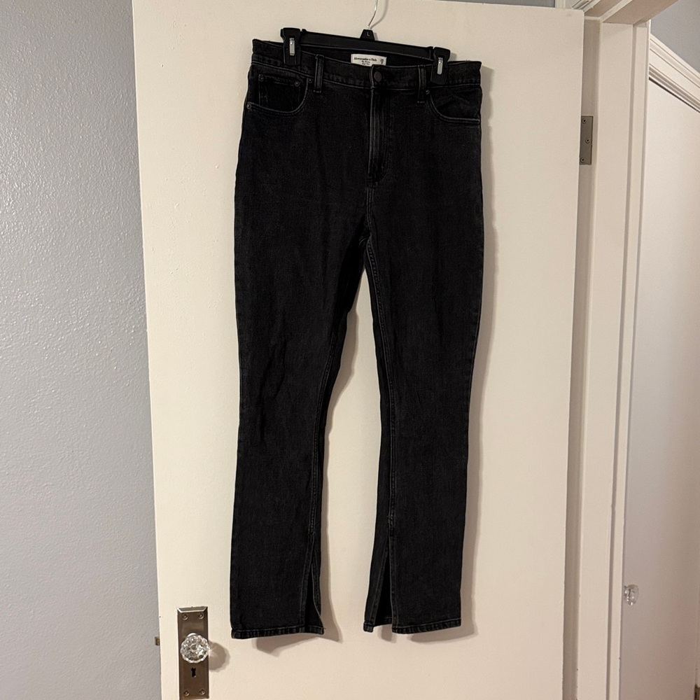 Abercrombie & Fitch The Skinny High Rise black jeans
